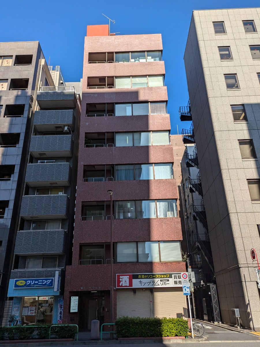 v20250508150635/fresh/building/J00100383065_6