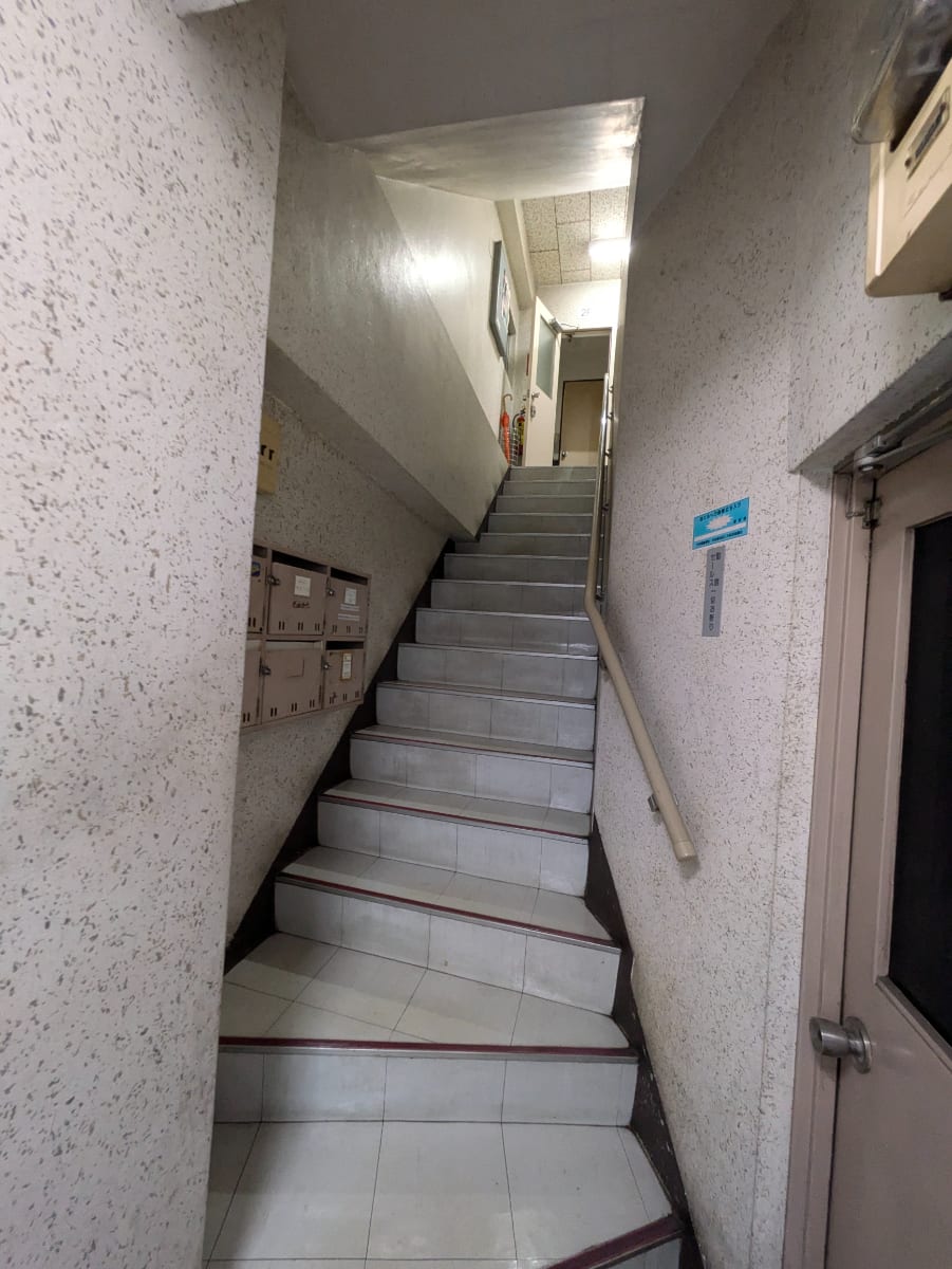 v20250508150635/fresh/building/J00100401688_4
