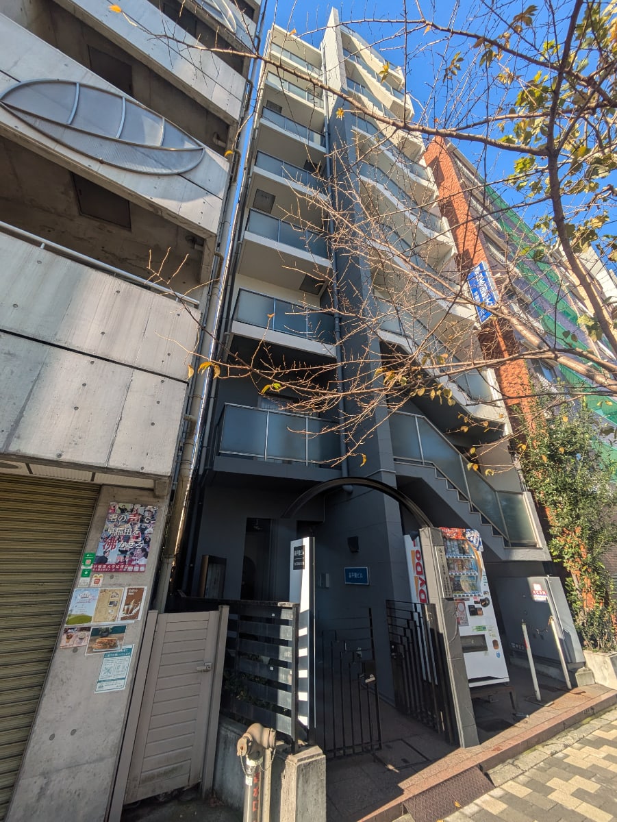 v20250508150635/fresh/building/J00100503951_1