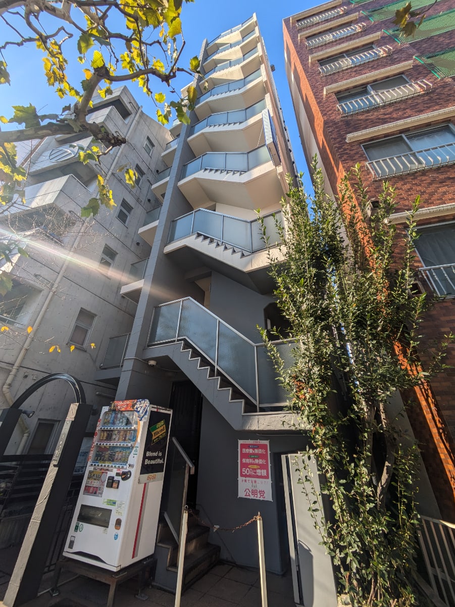 v20250508150635/fresh/building/J00100503951_5