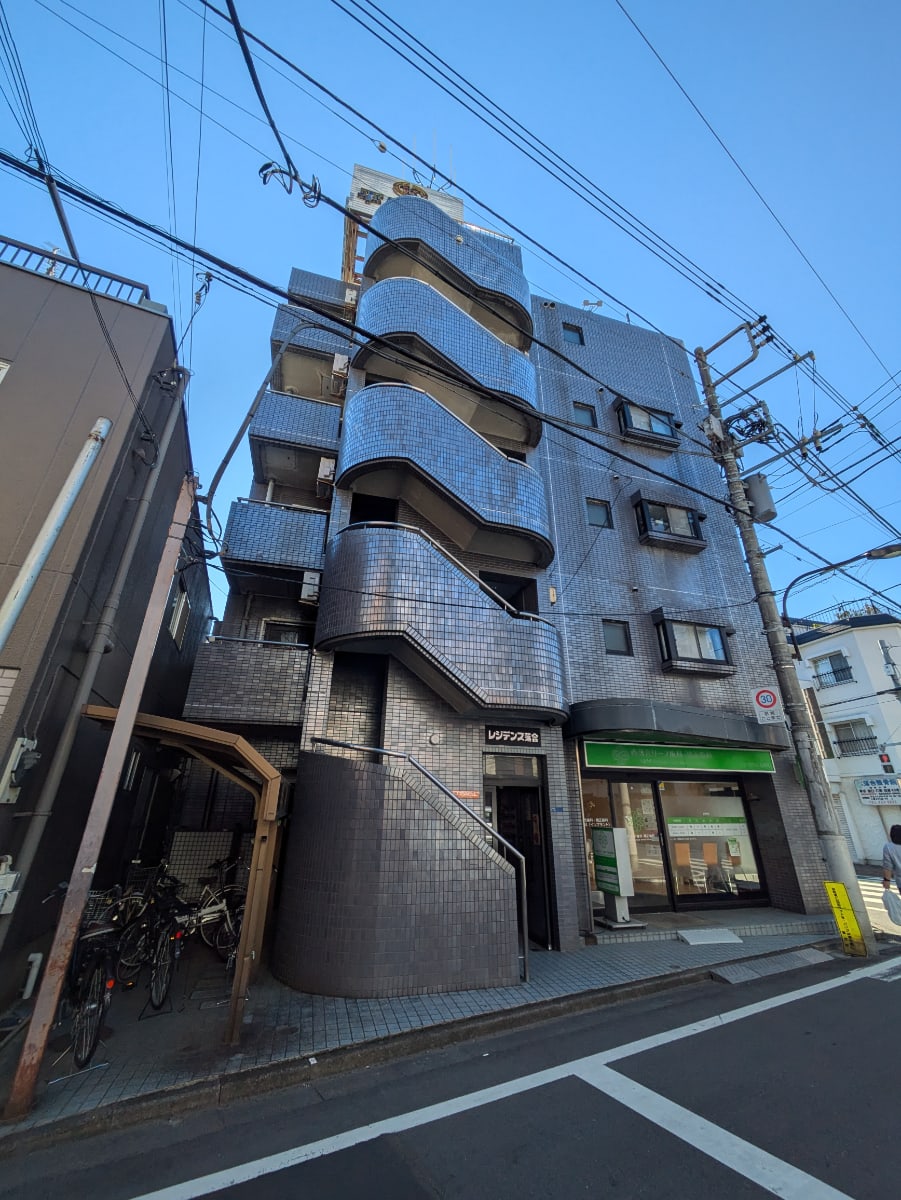 v20250520150706/fresh/building/J00100360922_6