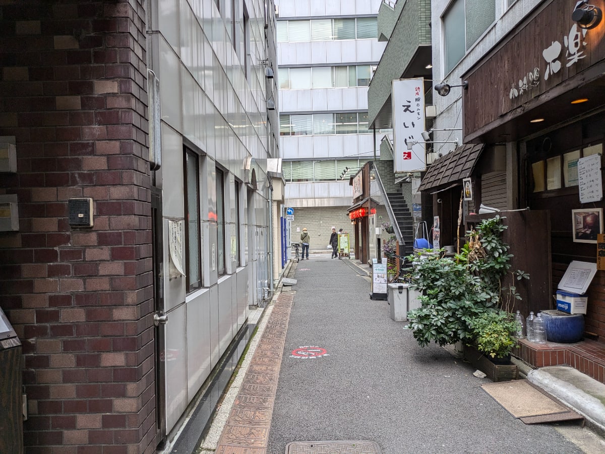 v20250520150706/fresh/building/J00100374141_8