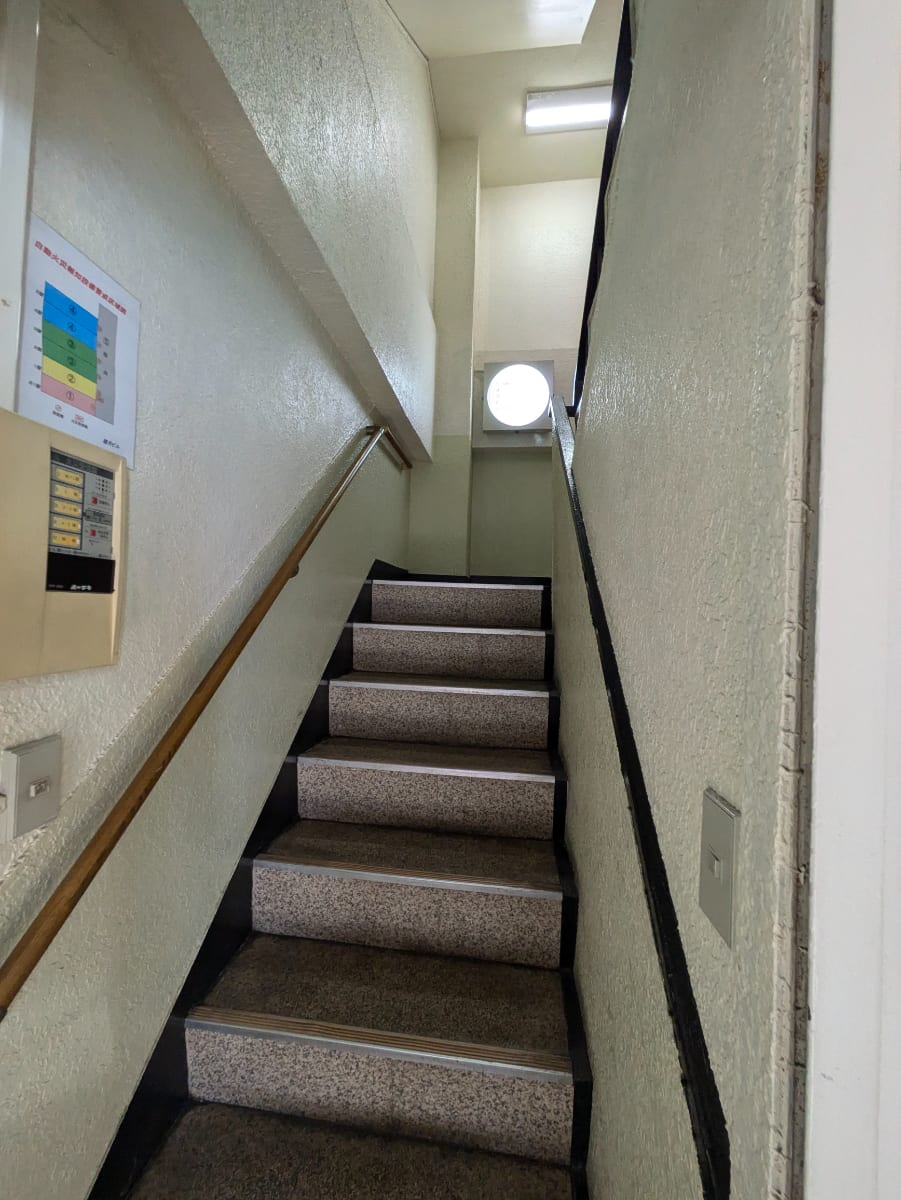 v20250520150706/fresh/building/J00100383071_9