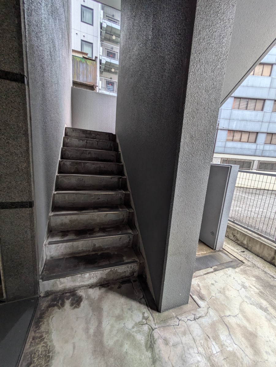 v20250527150802/fresh/building/J00100372314_16