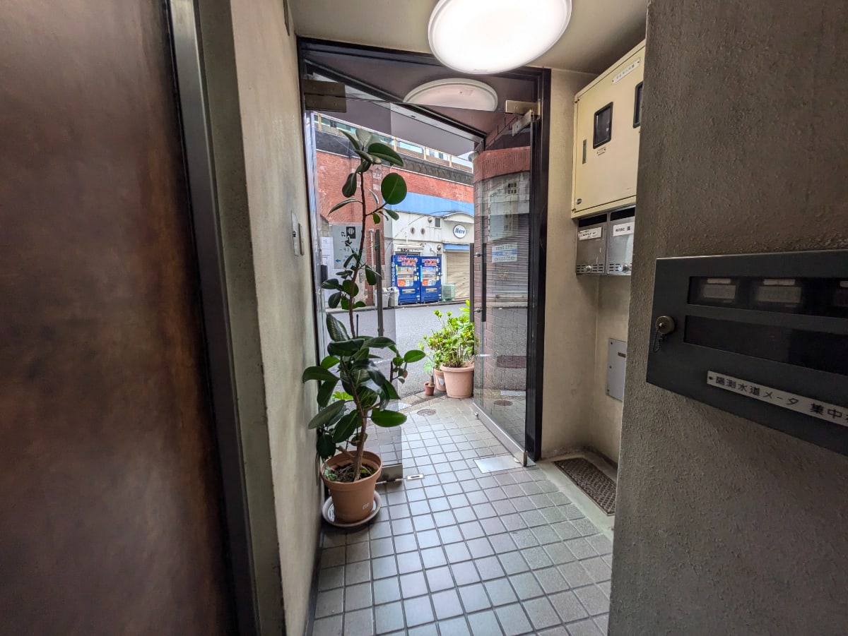 v20250527150802/fresh/building/J00100382555_9