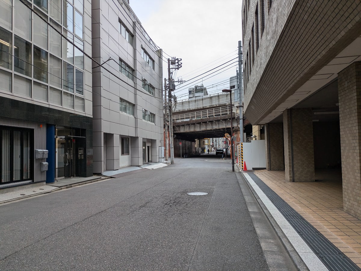 v20250527150802/fresh/building/J00100387139_12