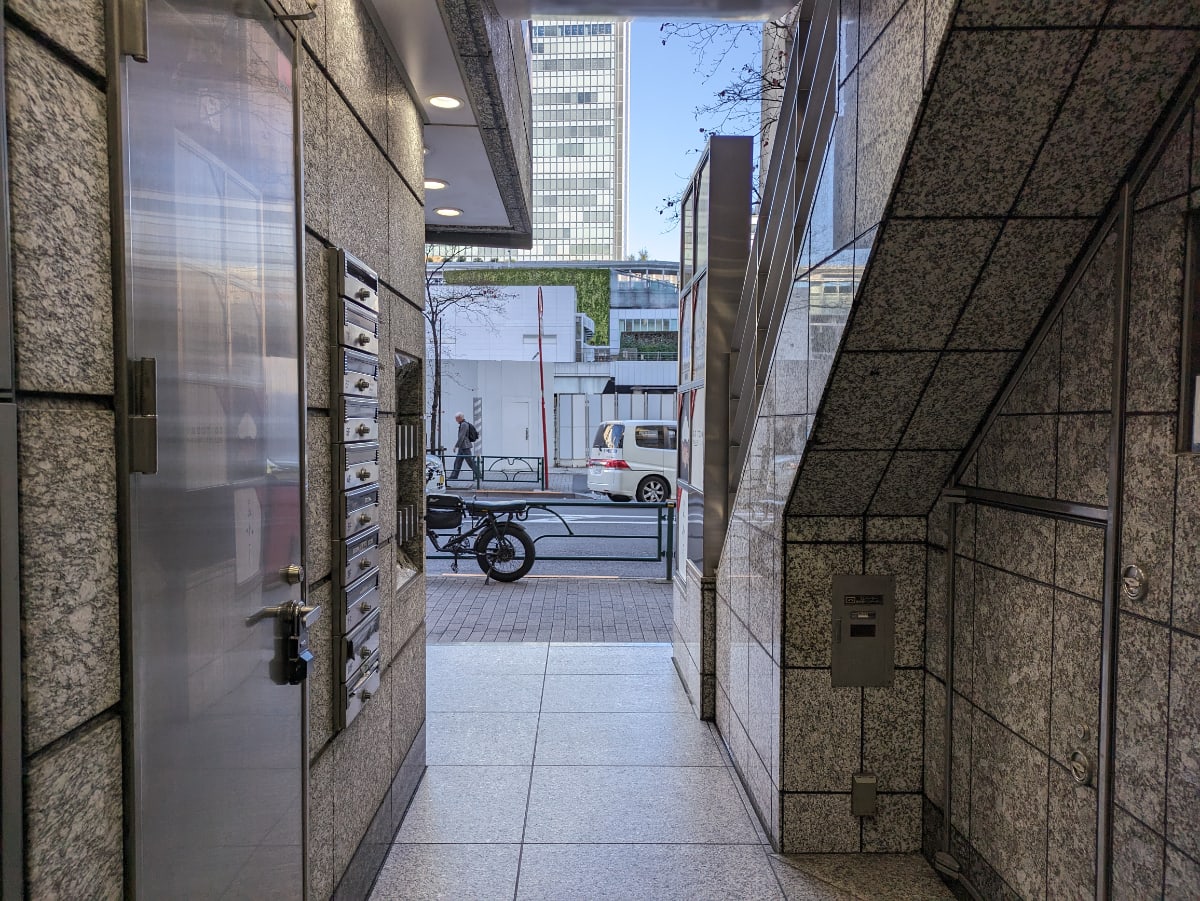 v20250530150901/fresh/building/J00100367675_10