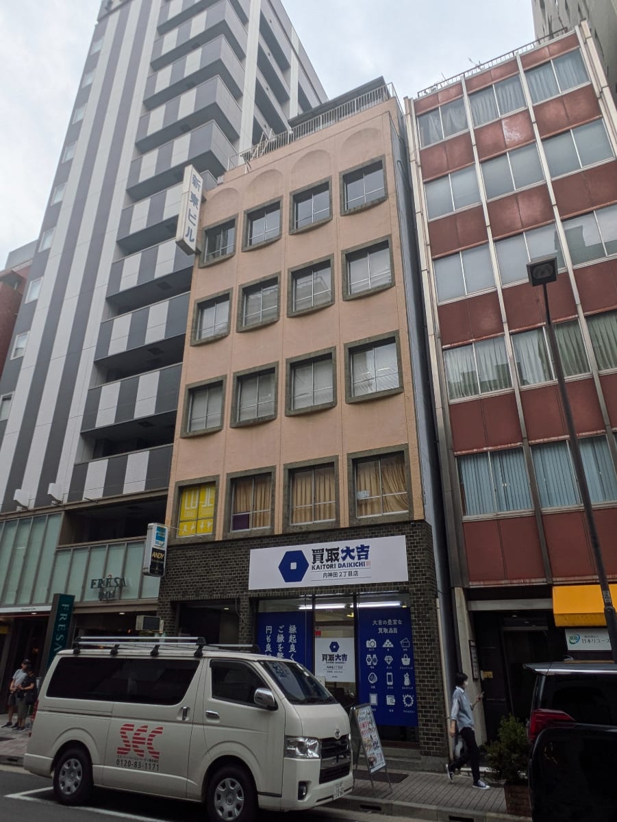 v20250530150901/fresh/building/J00100382601_5