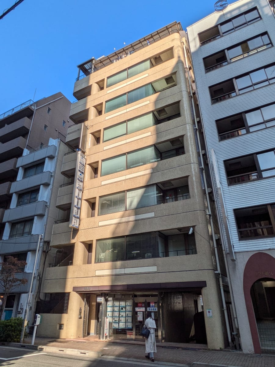 v20250530150901/fresh/building/J00100386296_6