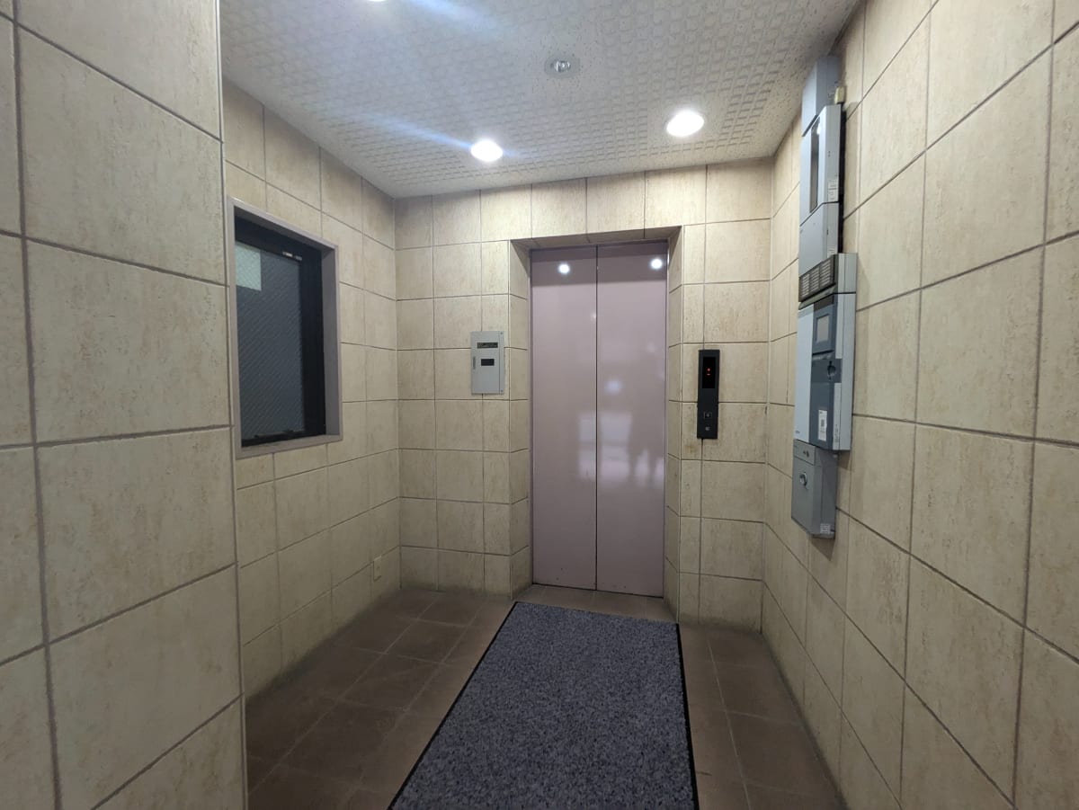 v20250530150901/fresh/building/J00100403766_4