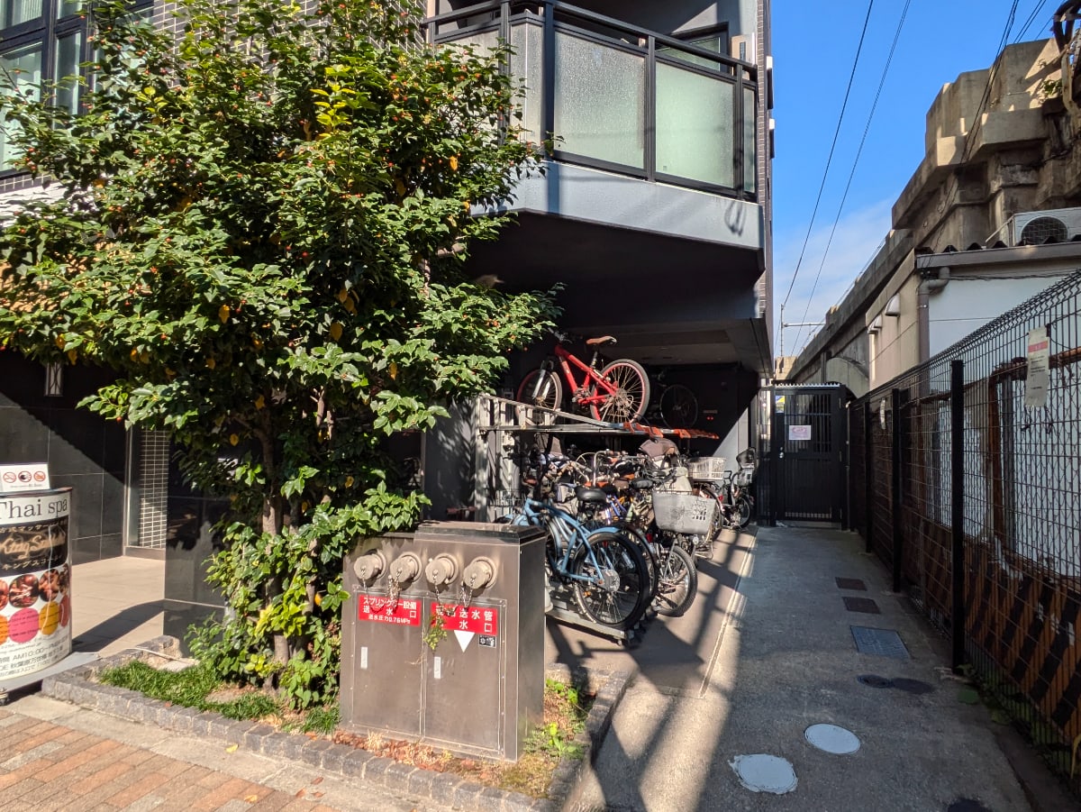 v20250530150901/fresh/building/J00100421779_9
