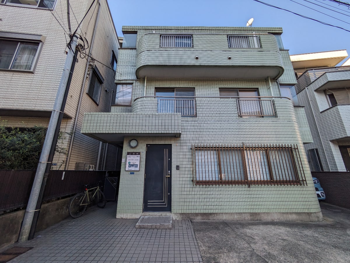 v20250530150901/fresh/building/J00100433406_1