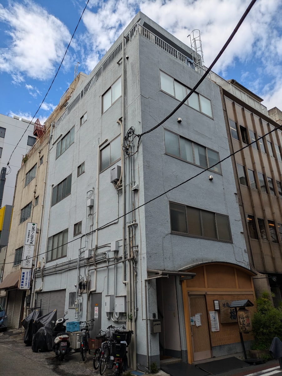 v20250531150552/fresh/building/J00100375501_5