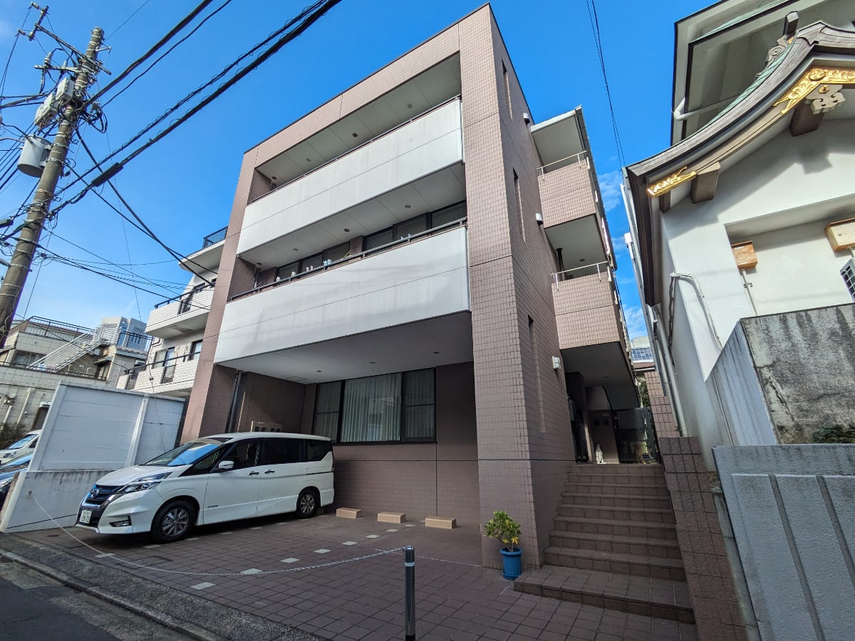 v20250601150545/fresh/building/J00100373294_1