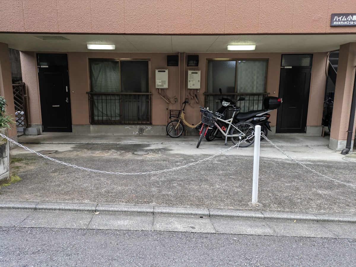 v20250601150545/fresh/building/J00100373295_10