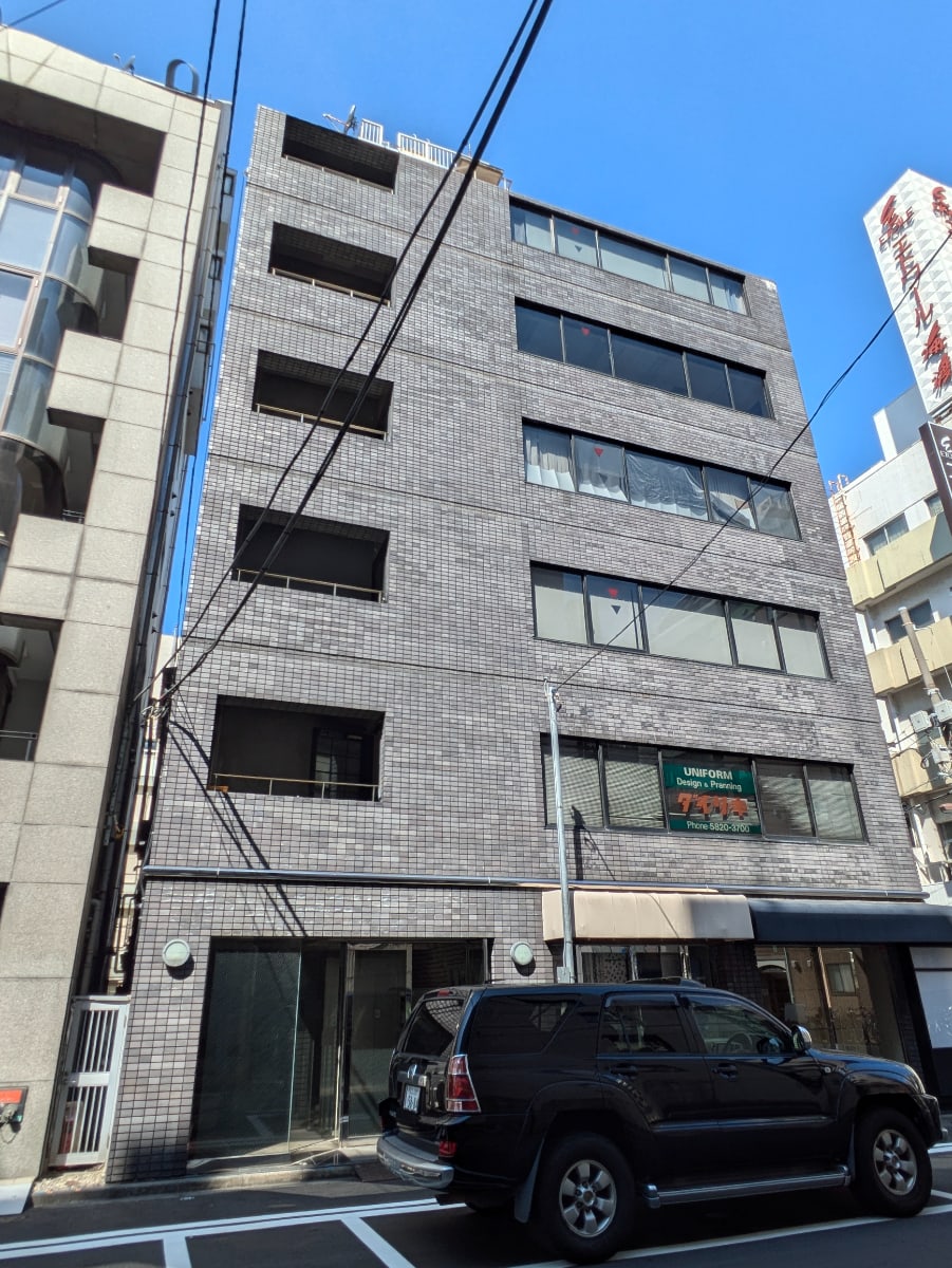v20250601150545/fresh/building/J00100377050_6