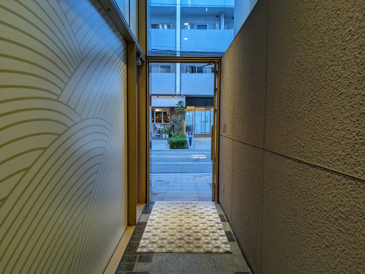 v20250601150545/fresh/building/J00100377749_15