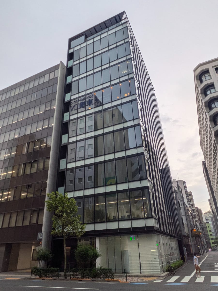v20250601150545/fresh/building/J00100378776_5