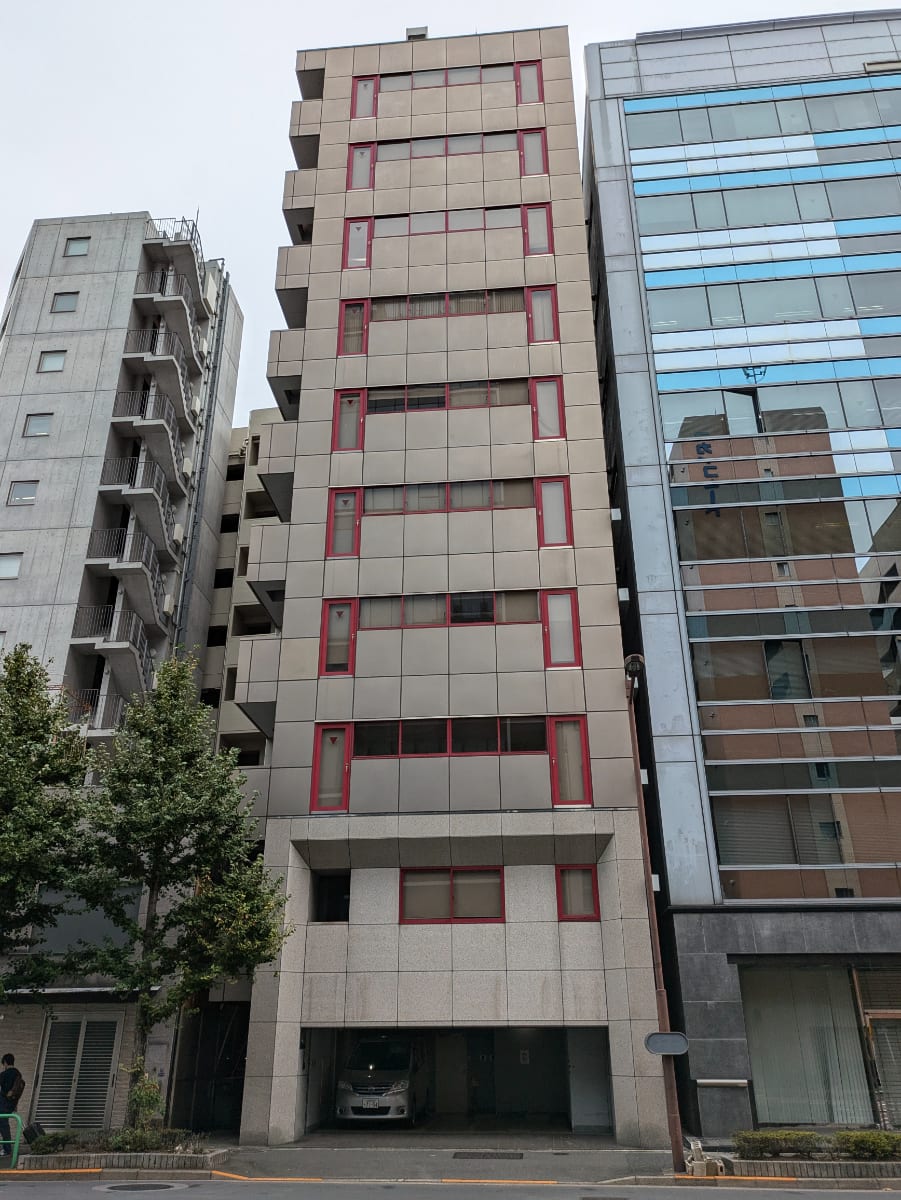 v20250601150545/fresh/building/J00100381649_1