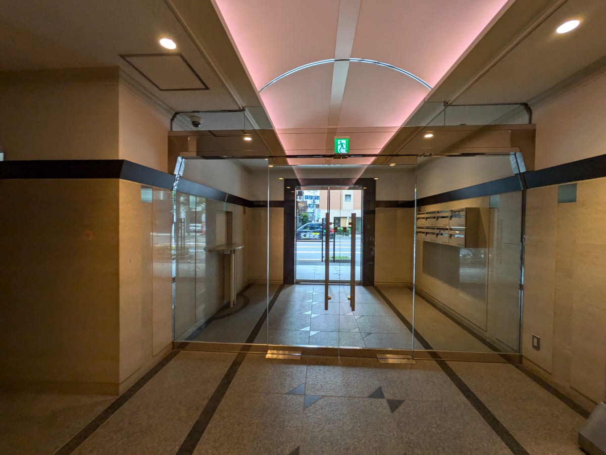 v20250601150545/fresh/building/J00100381650_9