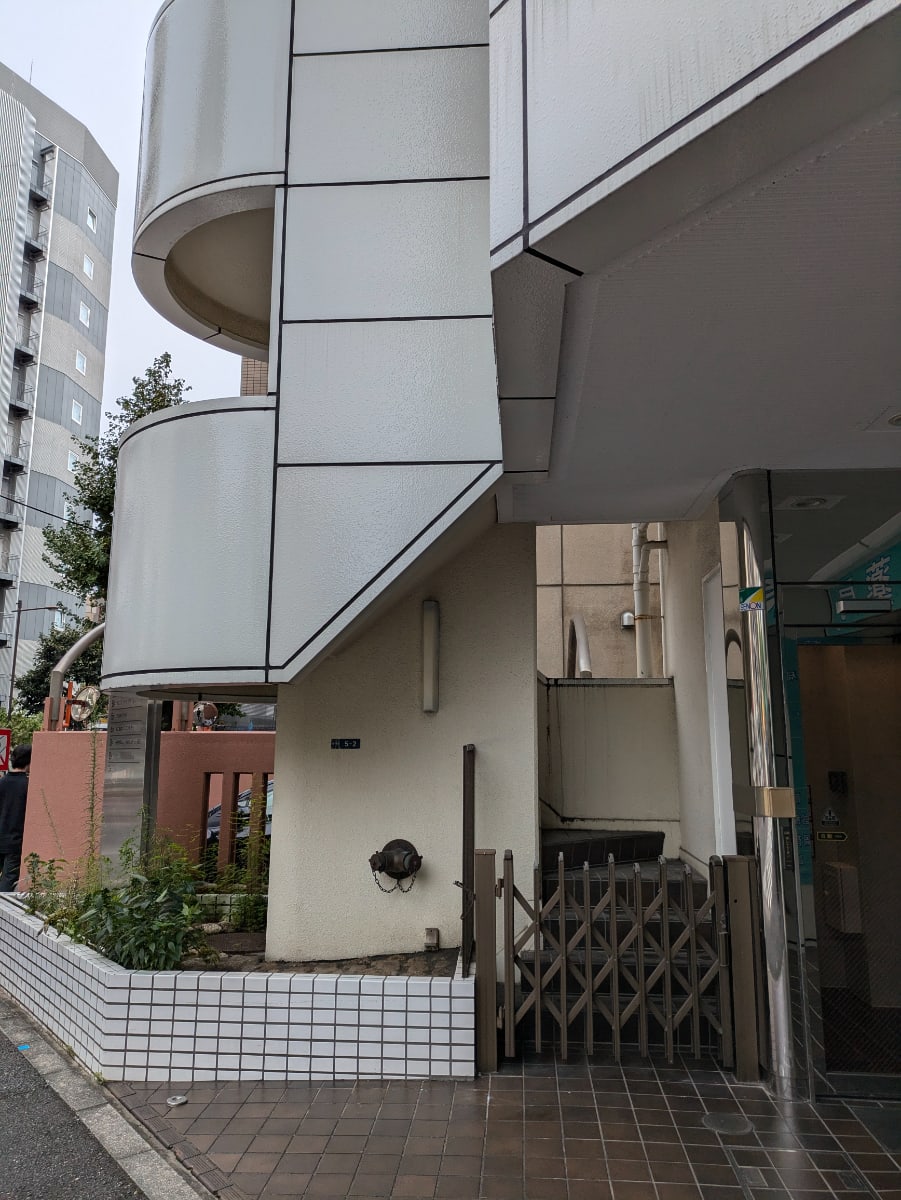 v20250601150545/fresh/building/J00100386924_12