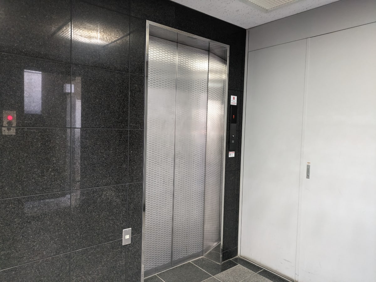 v20250601150545/fresh/building/J00100387263_4