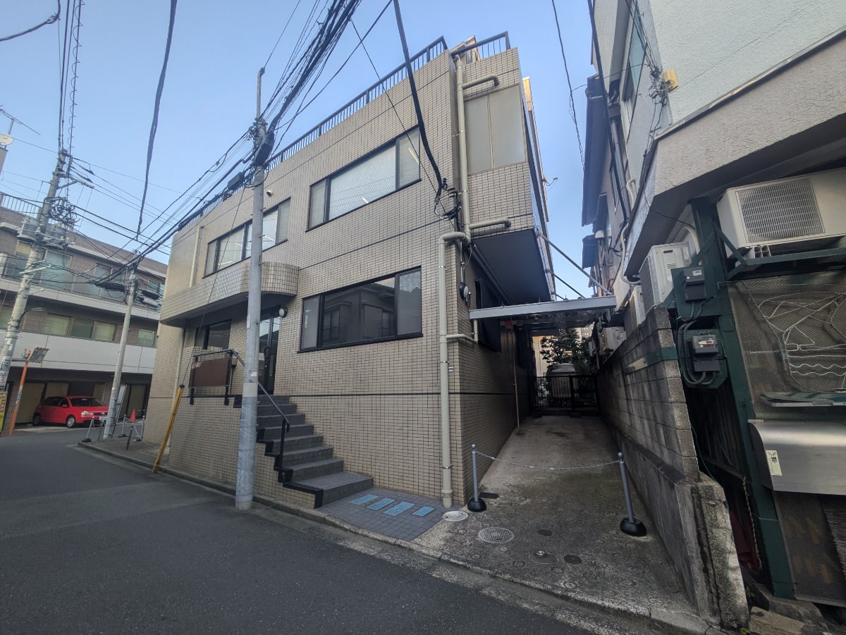 v20250601150545/fresh/building/J00100387688_6