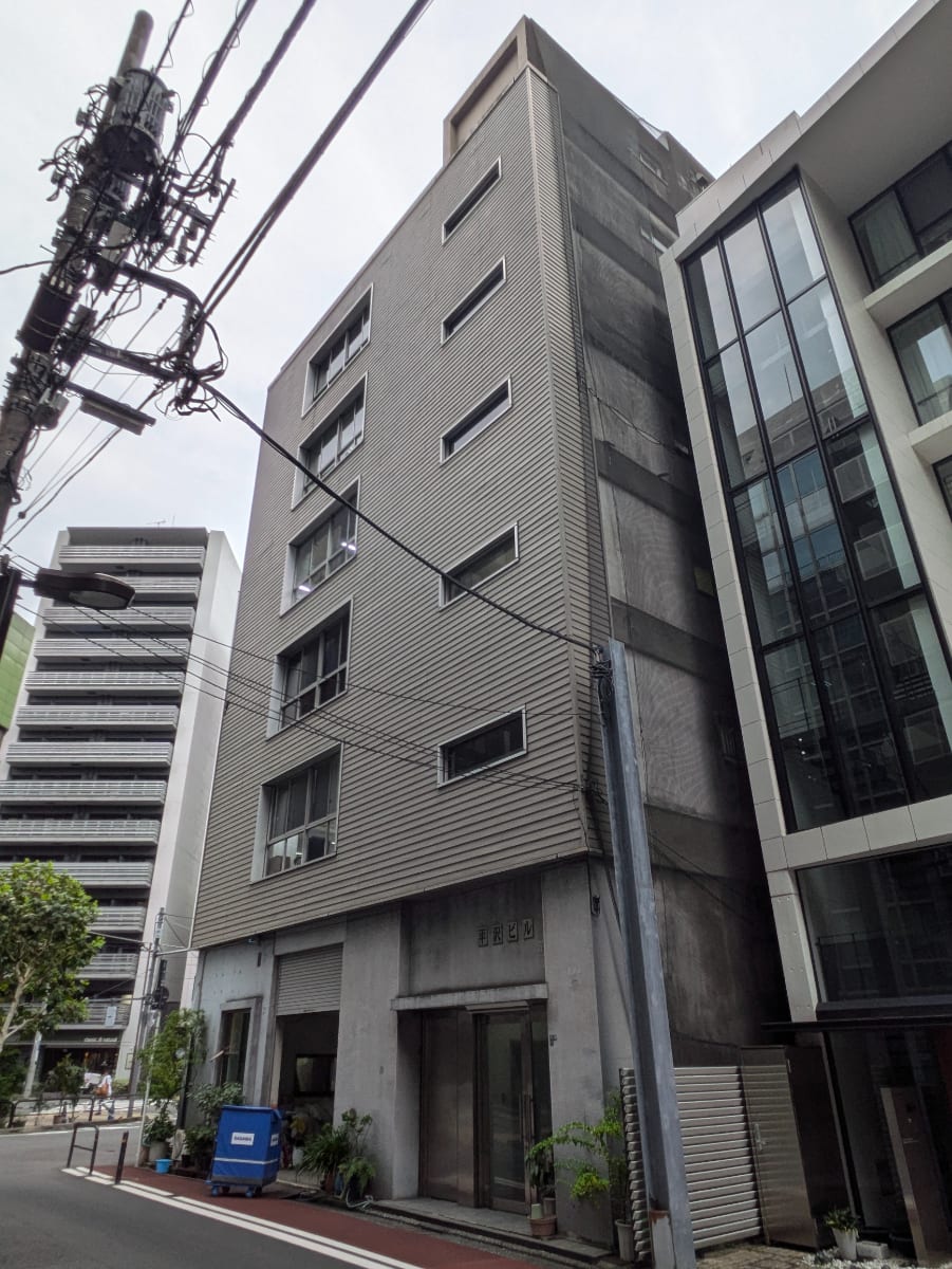 v20250601150545/fresh/building/J00100388462_5