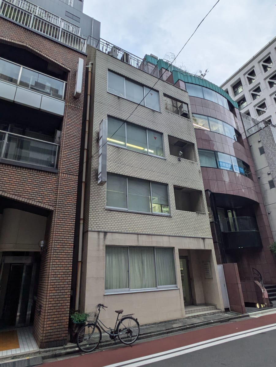 v20250601150545/fresh/building/J00100388933_6