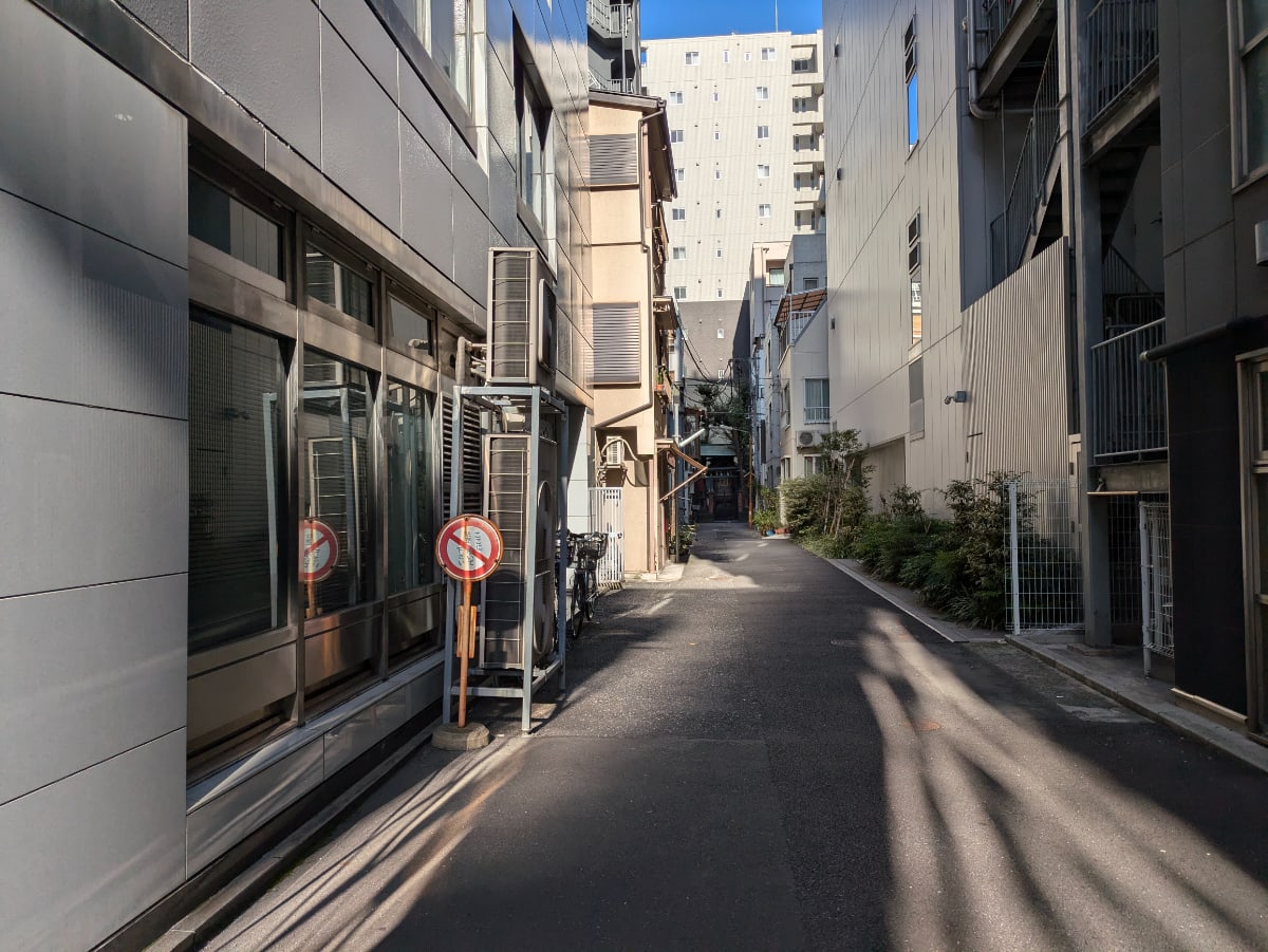 v20250601150545/fresh/building/J00100390613_11
