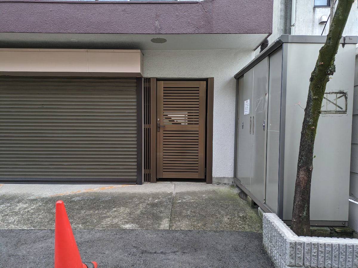 v20250601150545/fresh/building/J00100402144_7