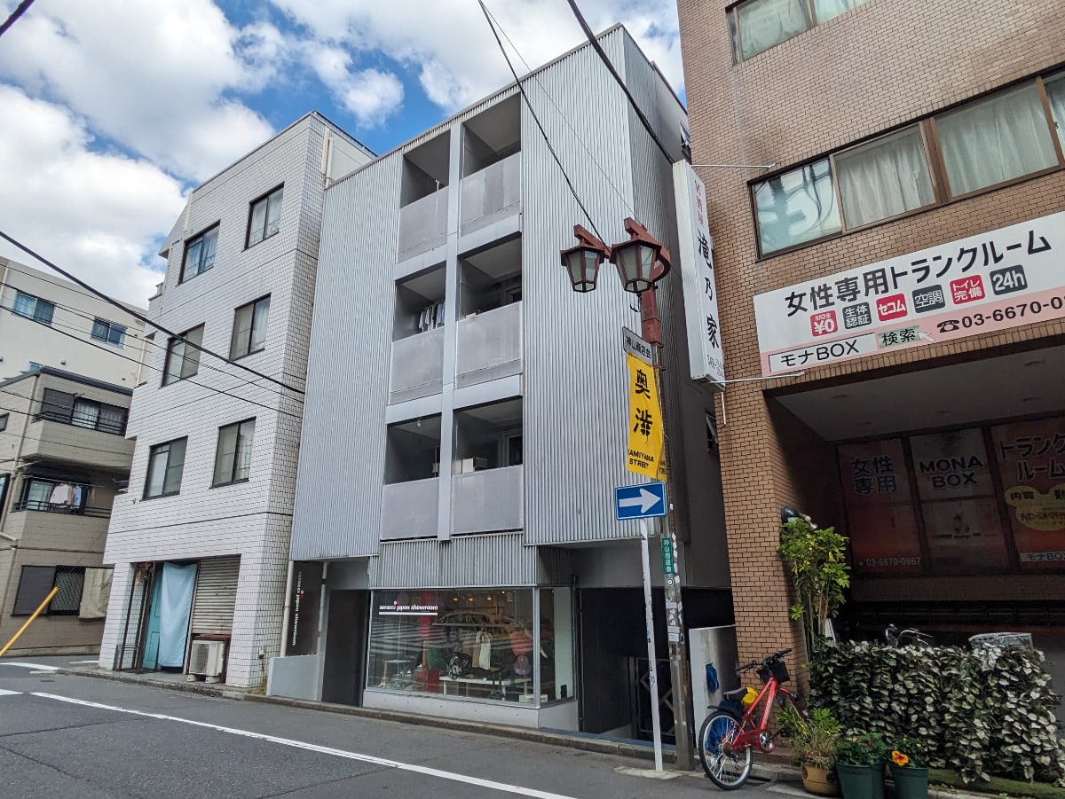 v20250601150545/fresh/building/J00100413692_6