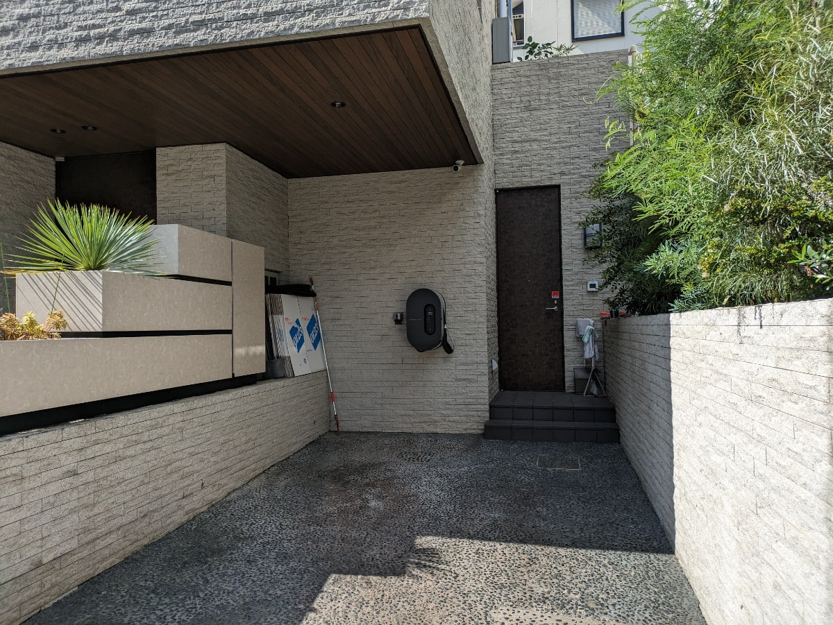v20250601150545/fresh/building/J00100429899_8