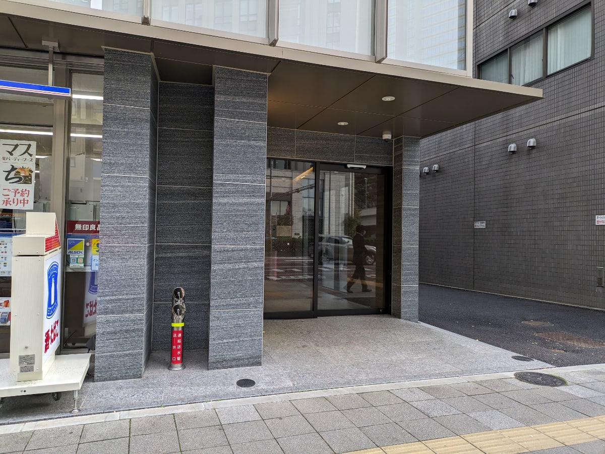 v20250601150545/fresh/building/J00100511857_3