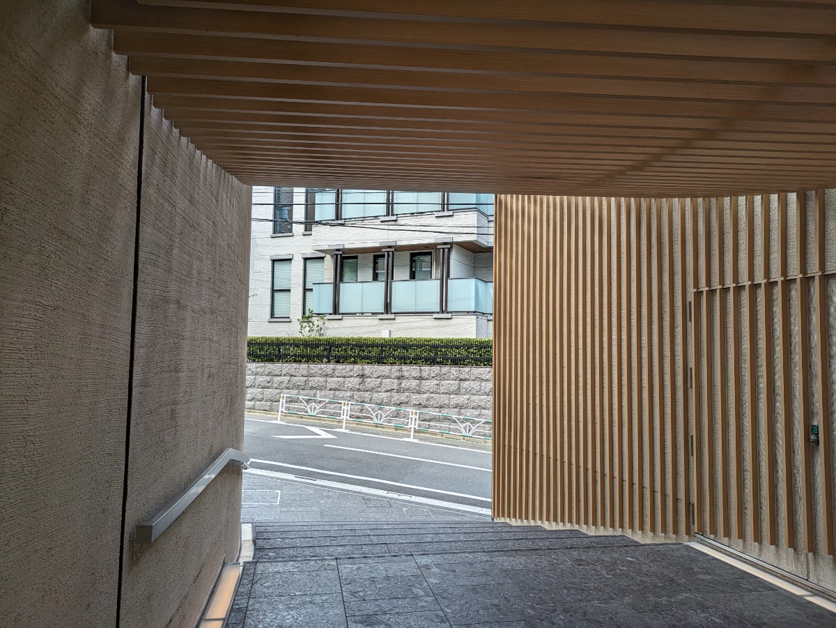 v20250601150545/fresh/building/J00100513088_12