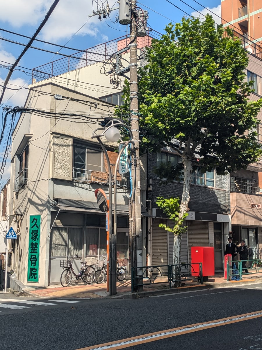 v20250602150701/fresh/building/J00100358951_6