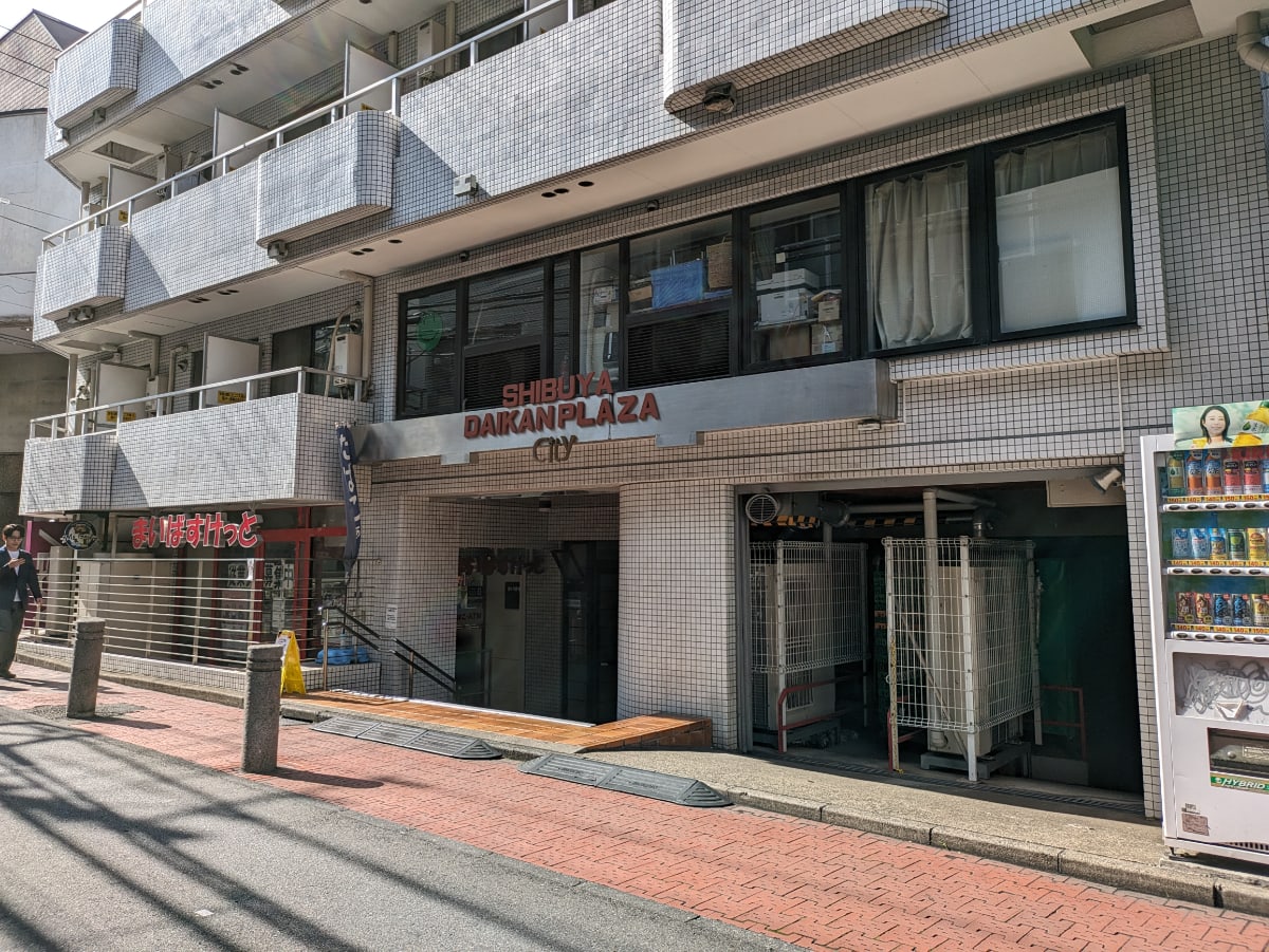 v20250602150701/fresh/building/J00100375658_3