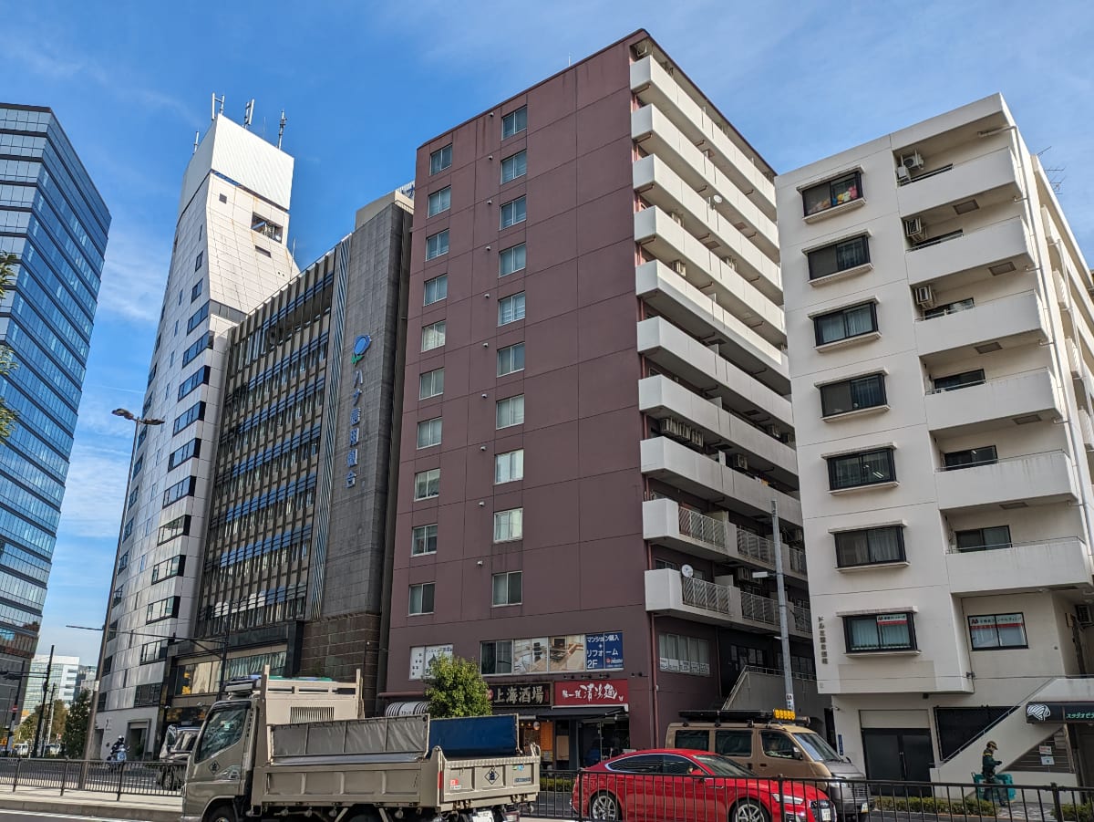 v20250603150701/fresh/building/J00100364399_1