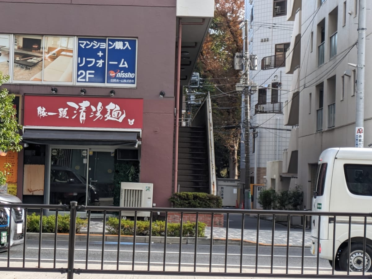 v20250603150701/fresh/building/J00100364399_13