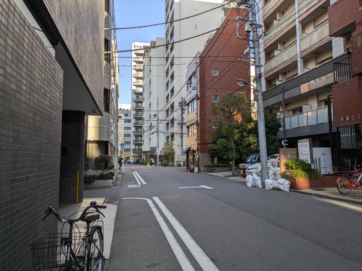 v20250603150701/fresh/building/J00100365824_11