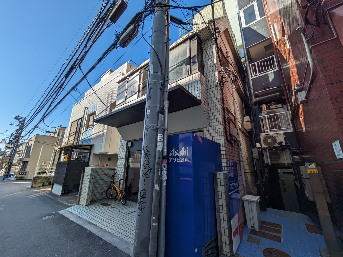 v20250603150701/fresh/building/J00100368198_6