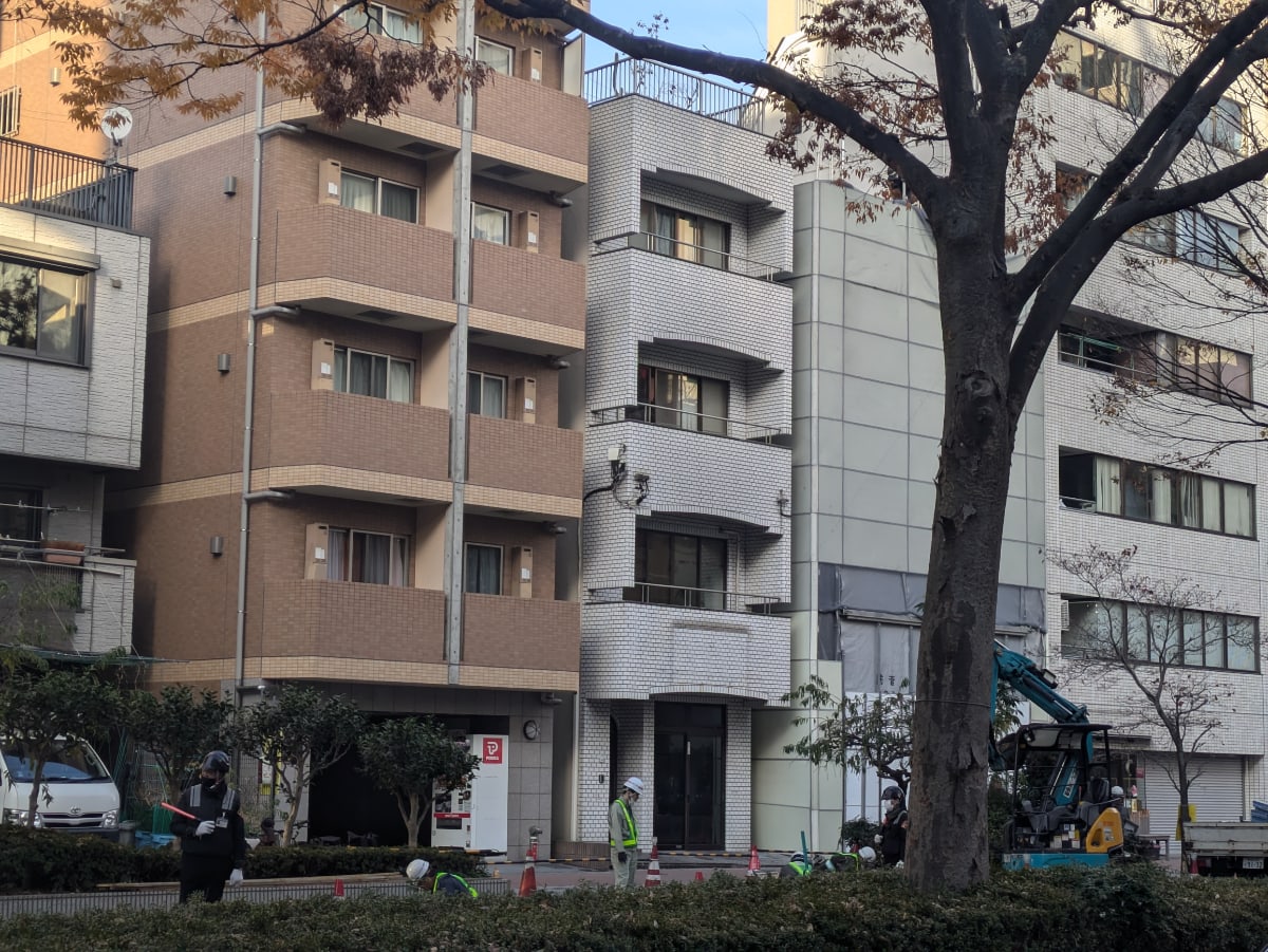 v20250603150701/fresh/building/J00100371250_5