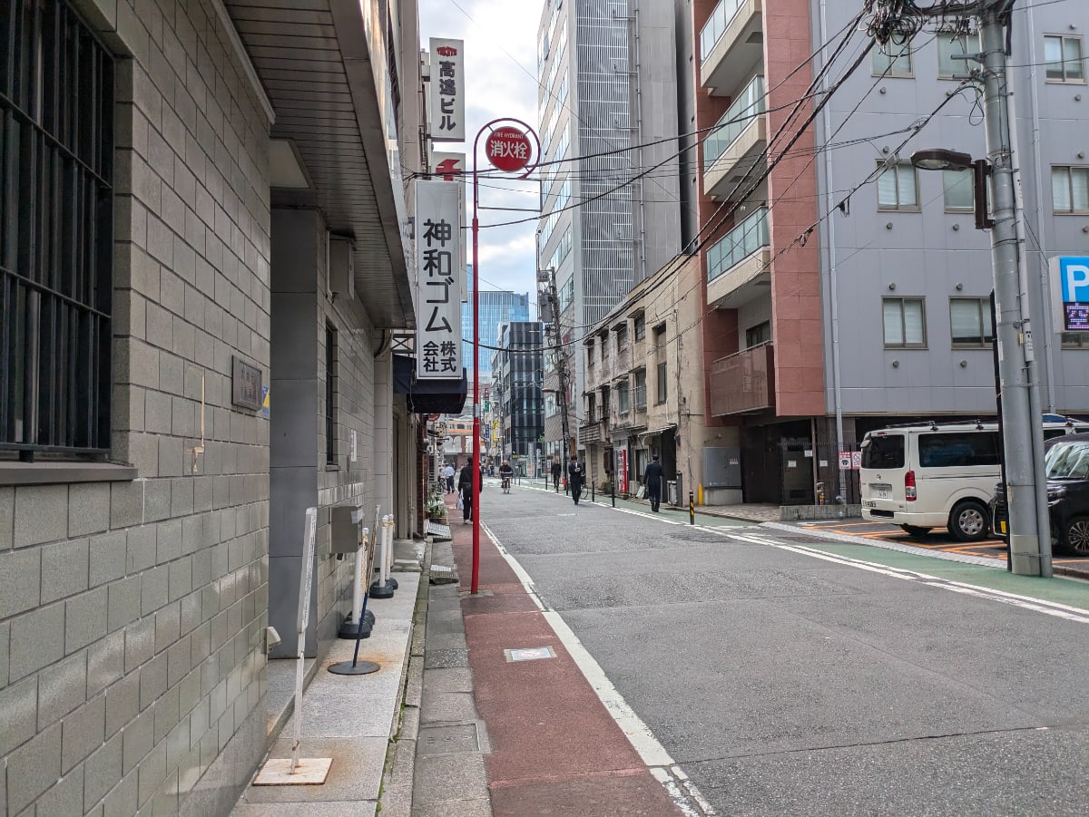 v20250603150701/fresh/building/J00100372879_13