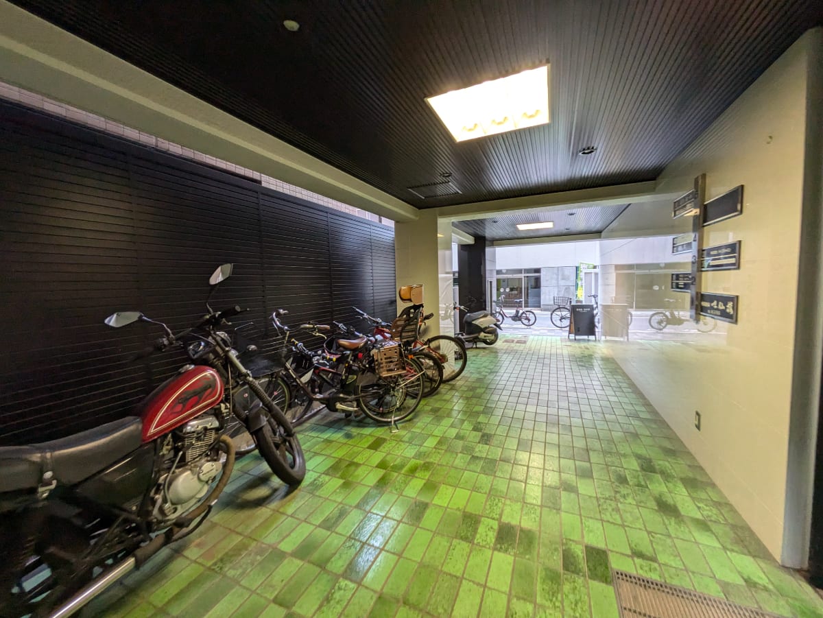 v20250603150701/fresh/building/J00100375546_8