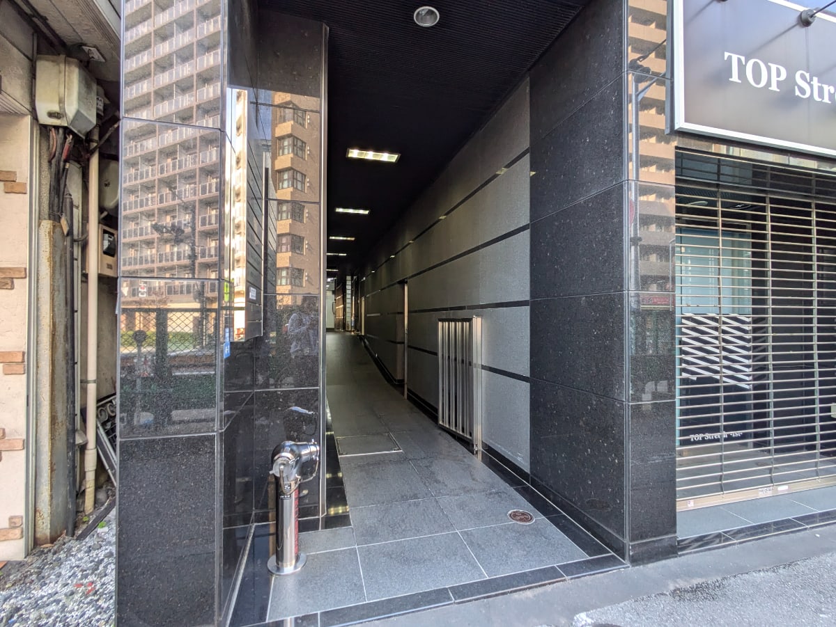 v20250603150701/fresh/building/J00100376344_3