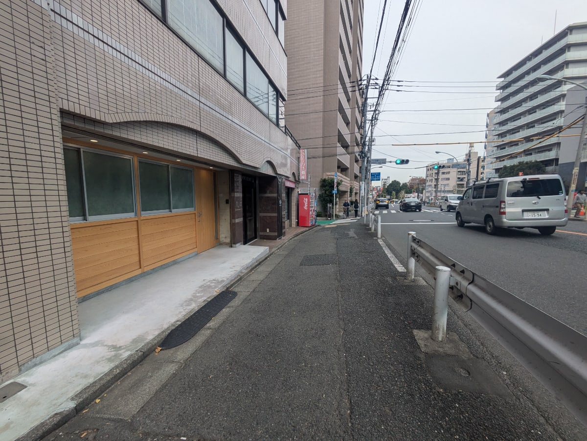 v20250603150701/fresh/building/J00100386561_15