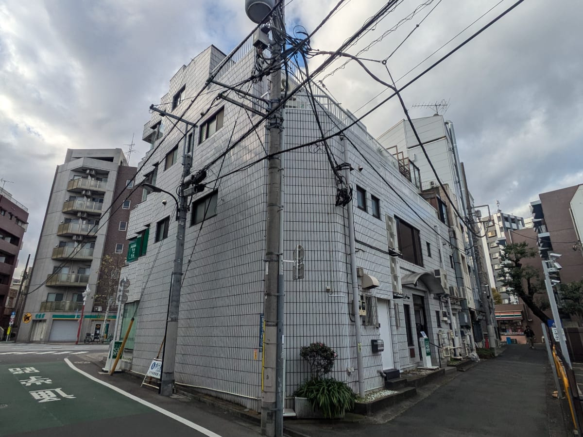 v20250603150701/fresh/building/J00100386769_6
