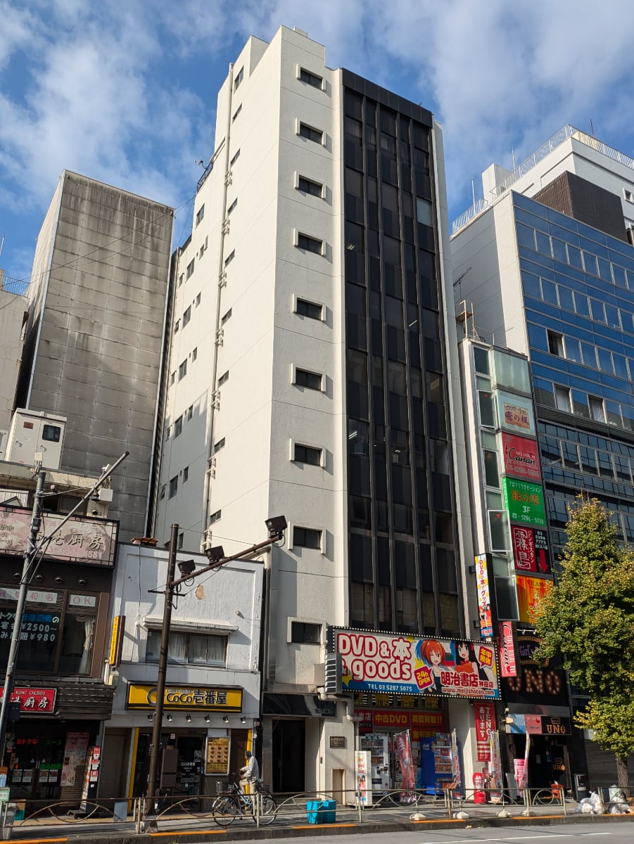 v20250603150701/fresh/building/J00100388206_1