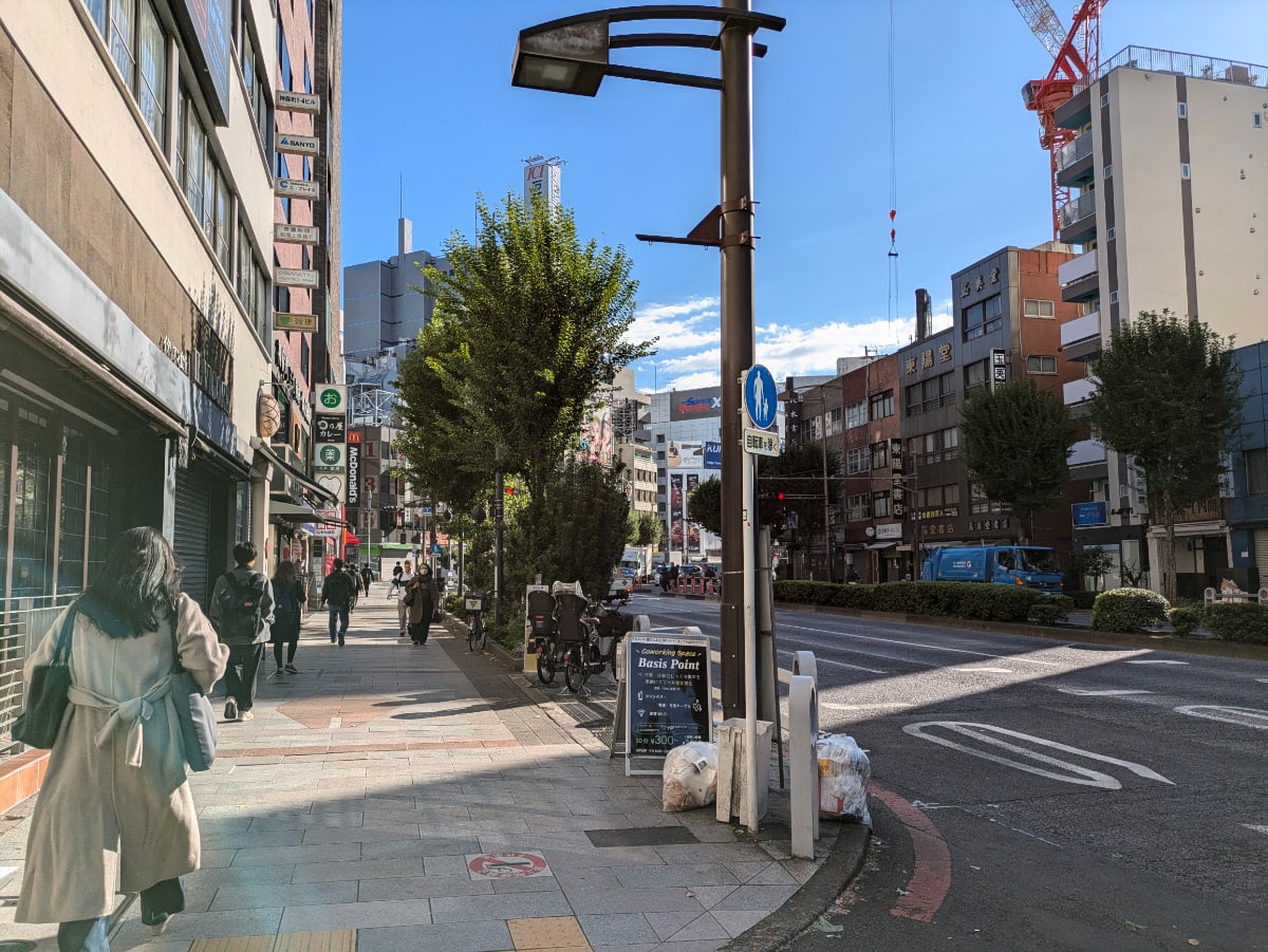 v20250603150701/fresh/building/J00100389356_11