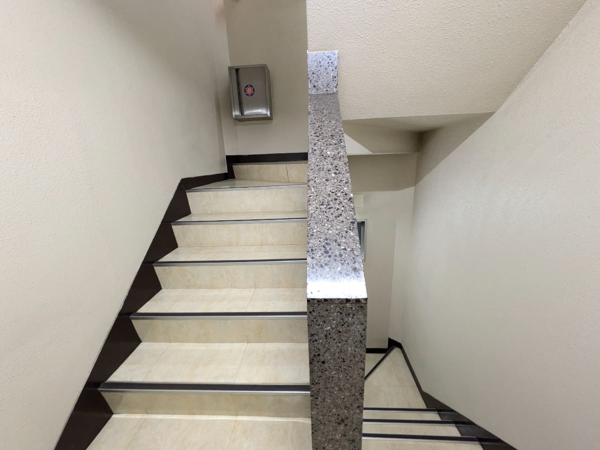 v20250603150701/fresh/building/J00100389609_13